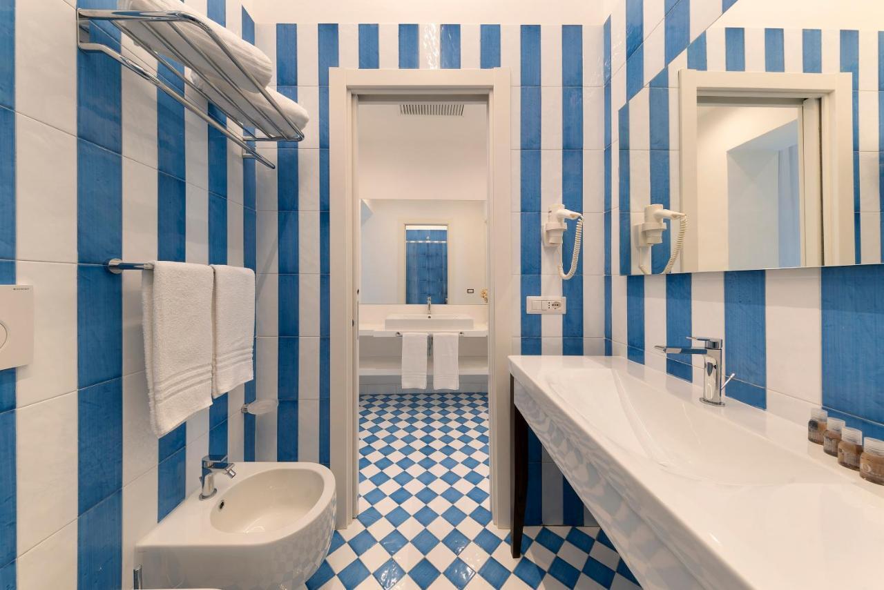 Sorrentovibes - Design Holiday Home In Sorrento City Center Kültér fotó