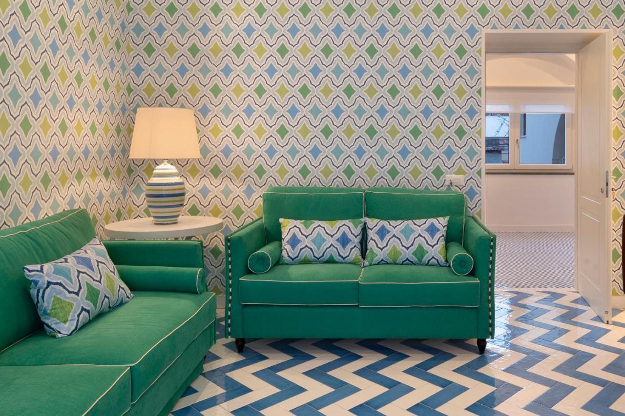Sorrentovibes - Design Holiday Home In Sorrento City Center Kültér fotó