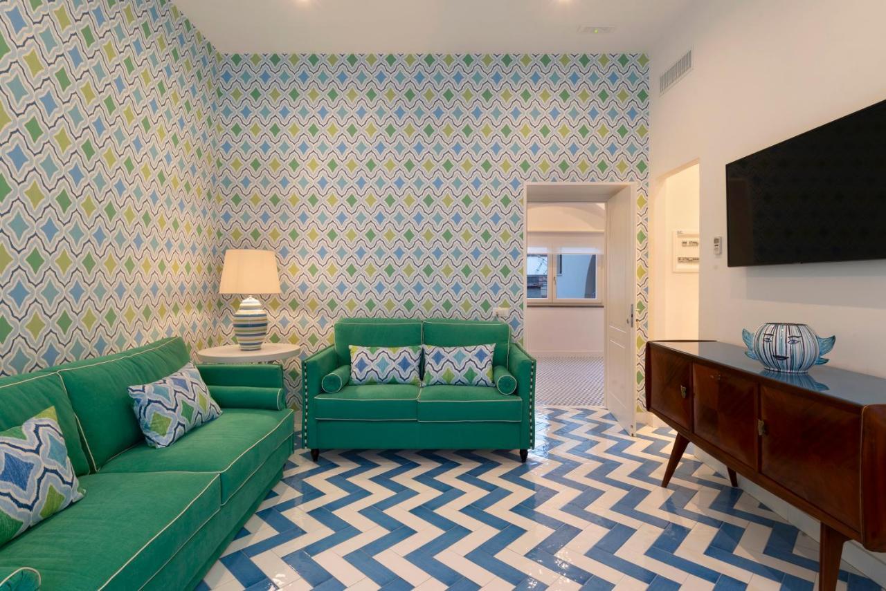 Sorrentovibes - Design Holiday Home In Sorrento City Center Kültér fotó